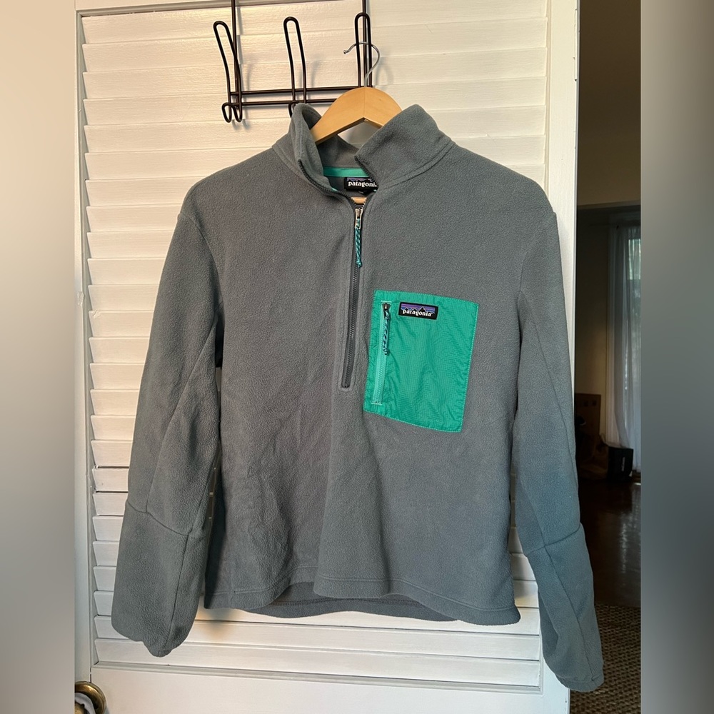 Patagonia pull over